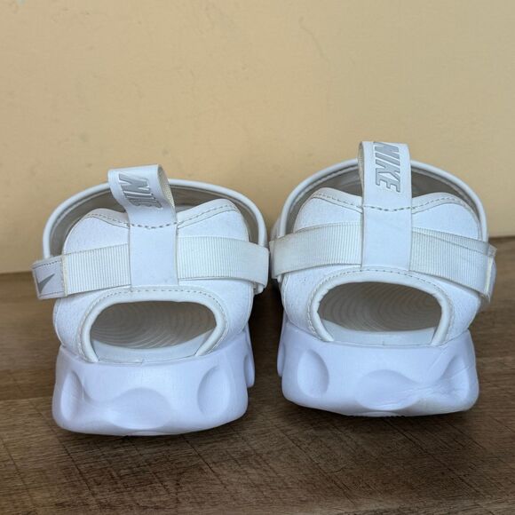 Women's Nike Owaysis sports Sandals Shoes size 11  white - Picture 3 of 6